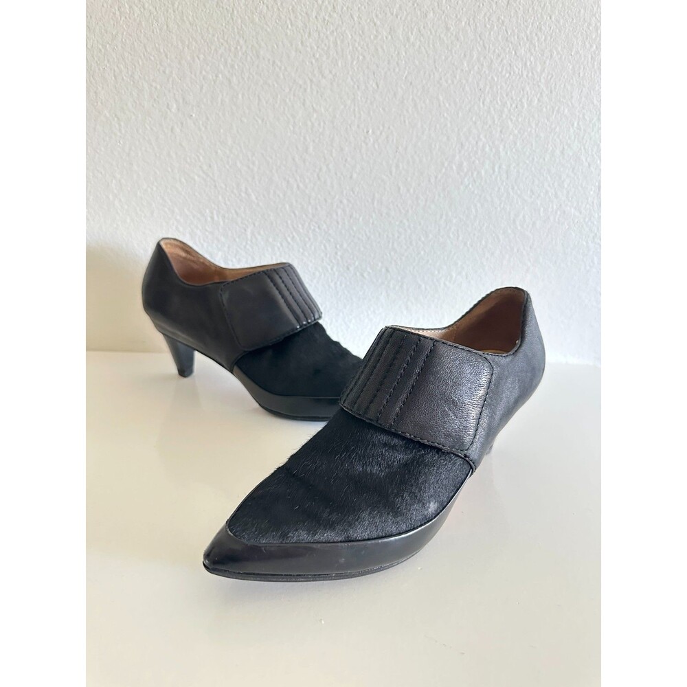 L.A.M.B. Calf Hair Pointed Toe Magnetic Mule Heel Black Leather Grunge Women 5.5